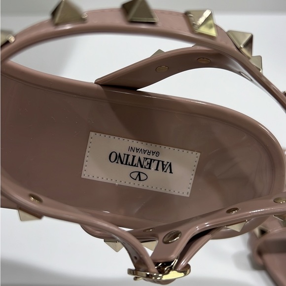Valentino Nude Rockstud Sandal - Picture 6 of 7